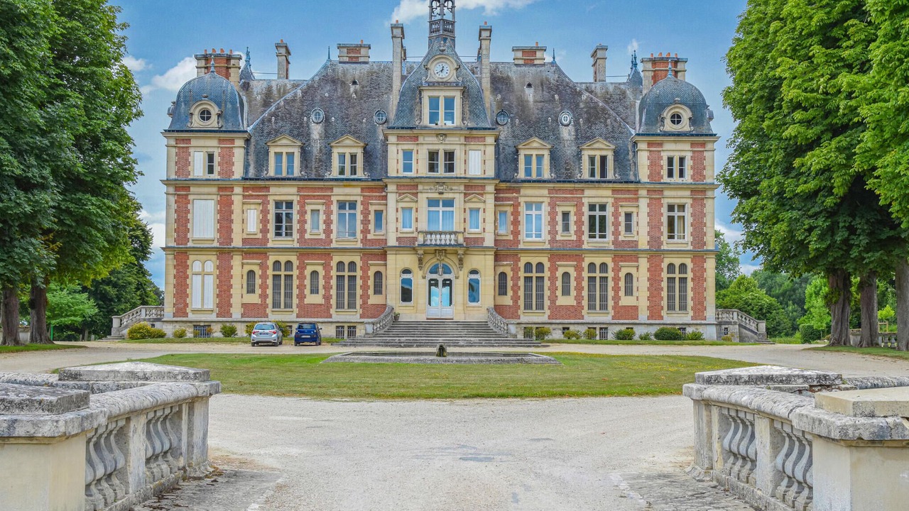 Photo of Others in Ocquerre