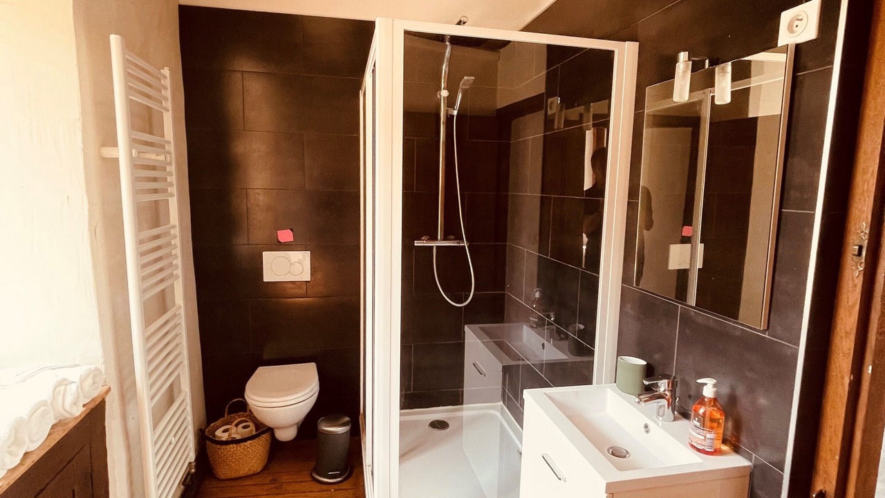 Photo of Bathroom in Pontpoint