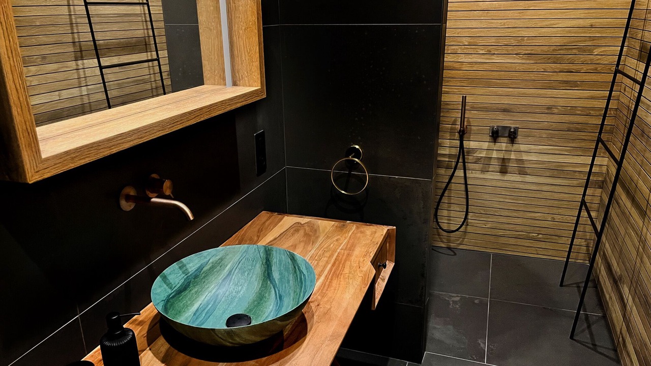 Photo of Bathroom in Oissel
