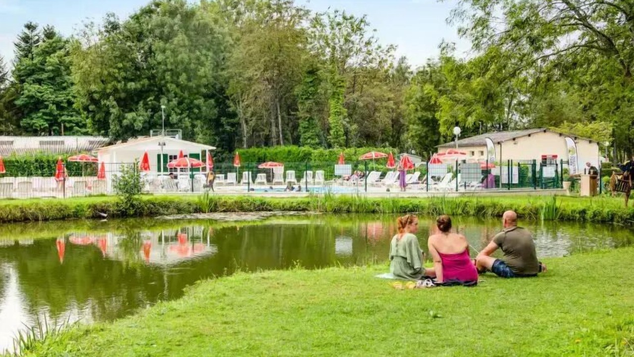 Photo of Outdoor in Touquin