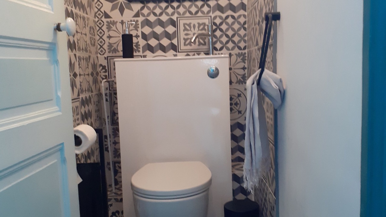 Photo of Bathroom in Sainte-Genevieve-des-Bois