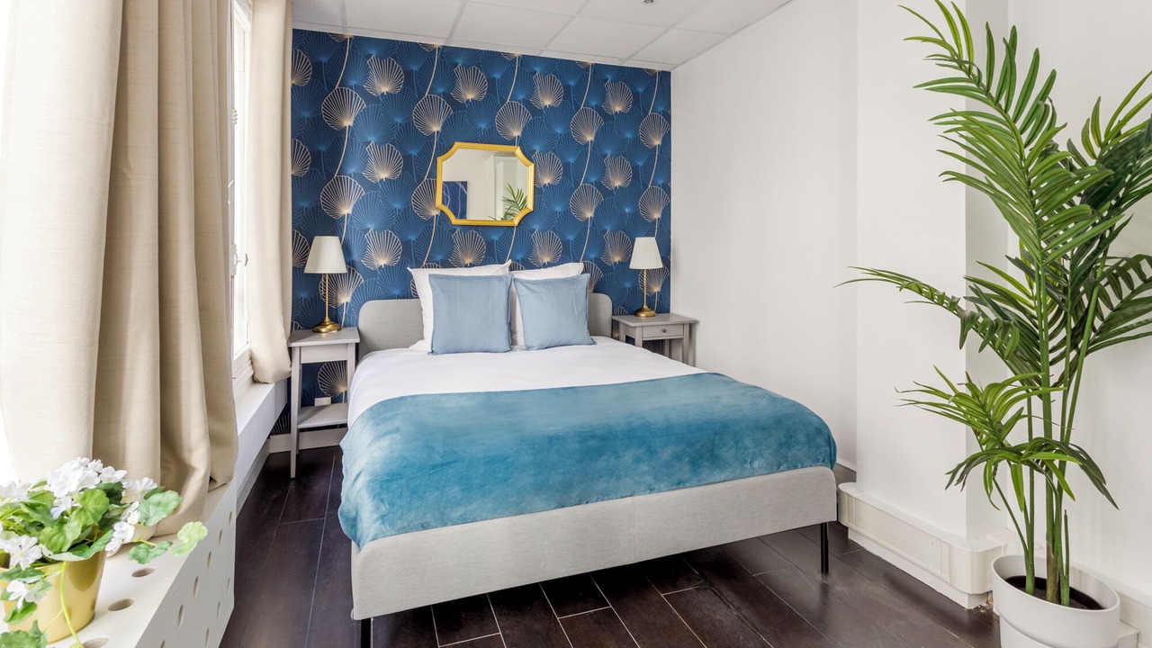 Photo of Bedroom in 2nd Arrondissement