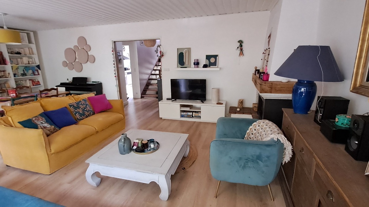 Photo of Livingroom in Draveil