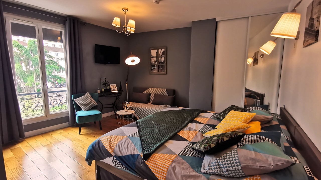 Photo of Bedroom in Sevres
