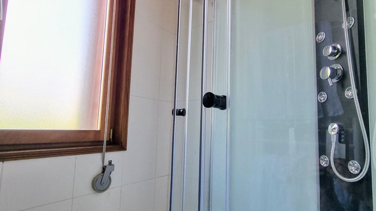 Photo of Bathroom in Cambrai