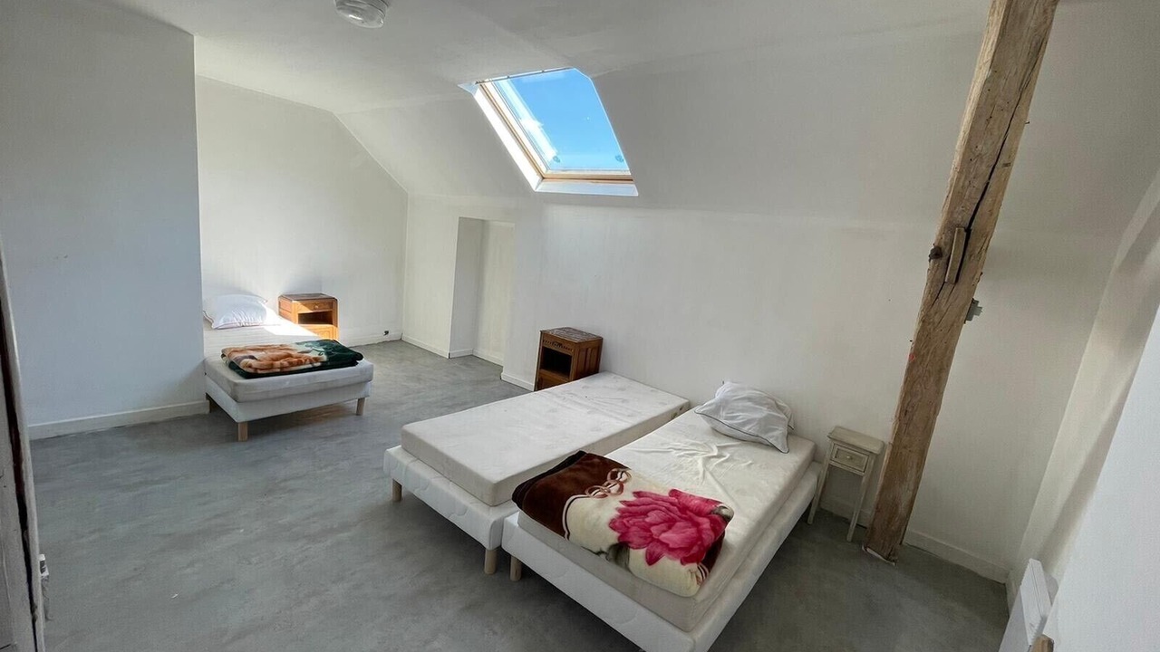 Photo of Bedroom in Louan-Villegruis-Fontaine