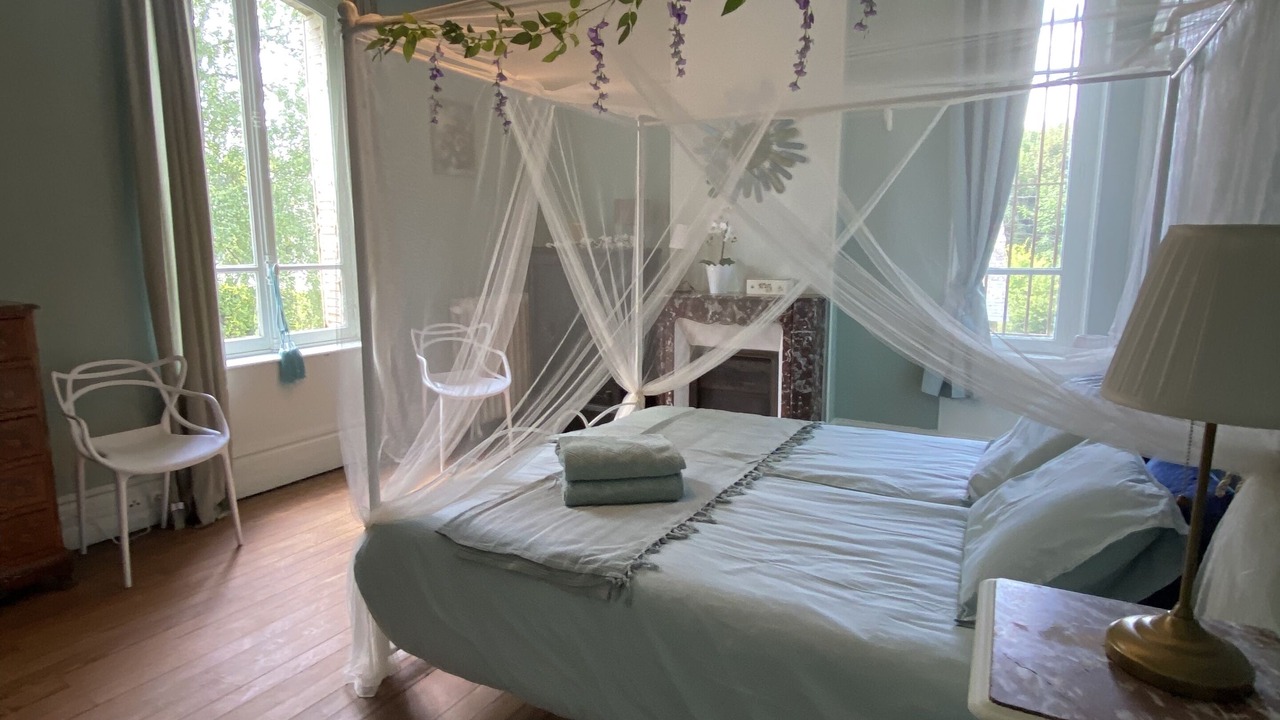 Photo of Bedroom in Bezancourt