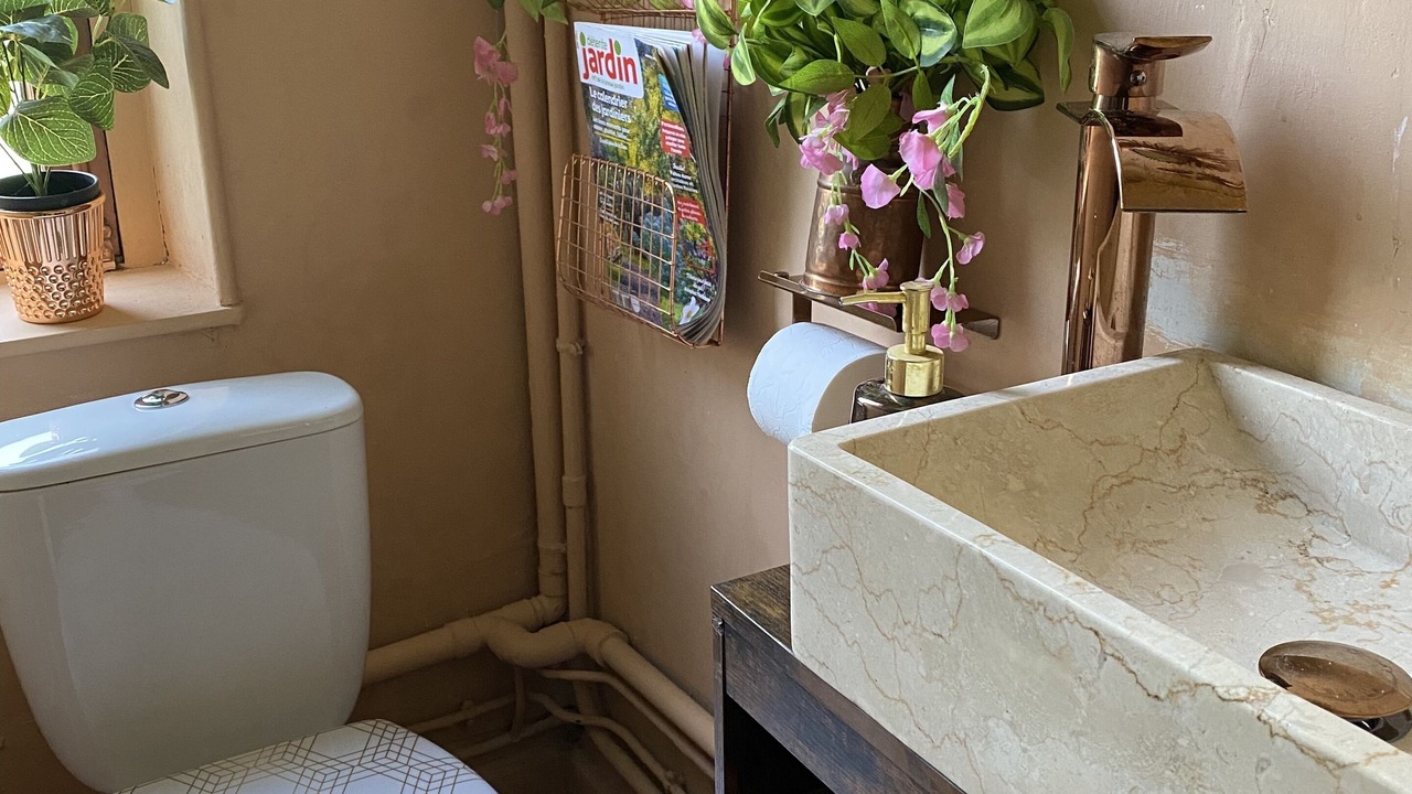 Photo of Bathroom in Bezancourt