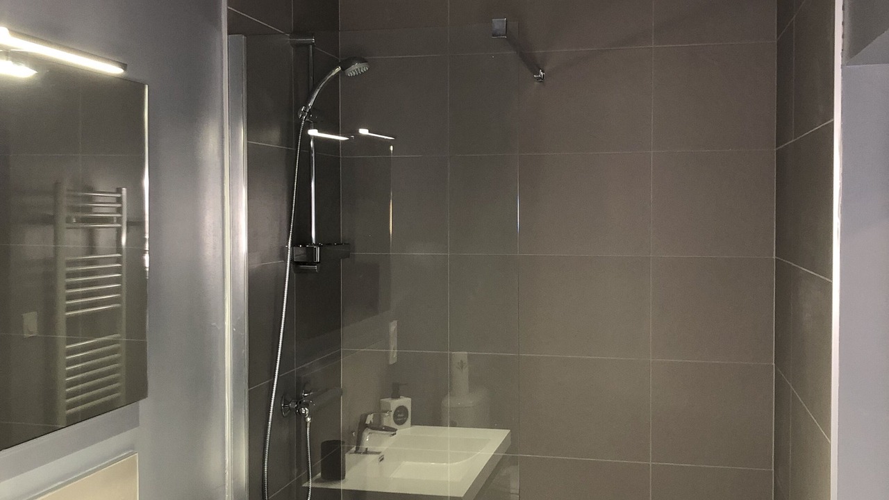 Photo of Bathroom in Angrie