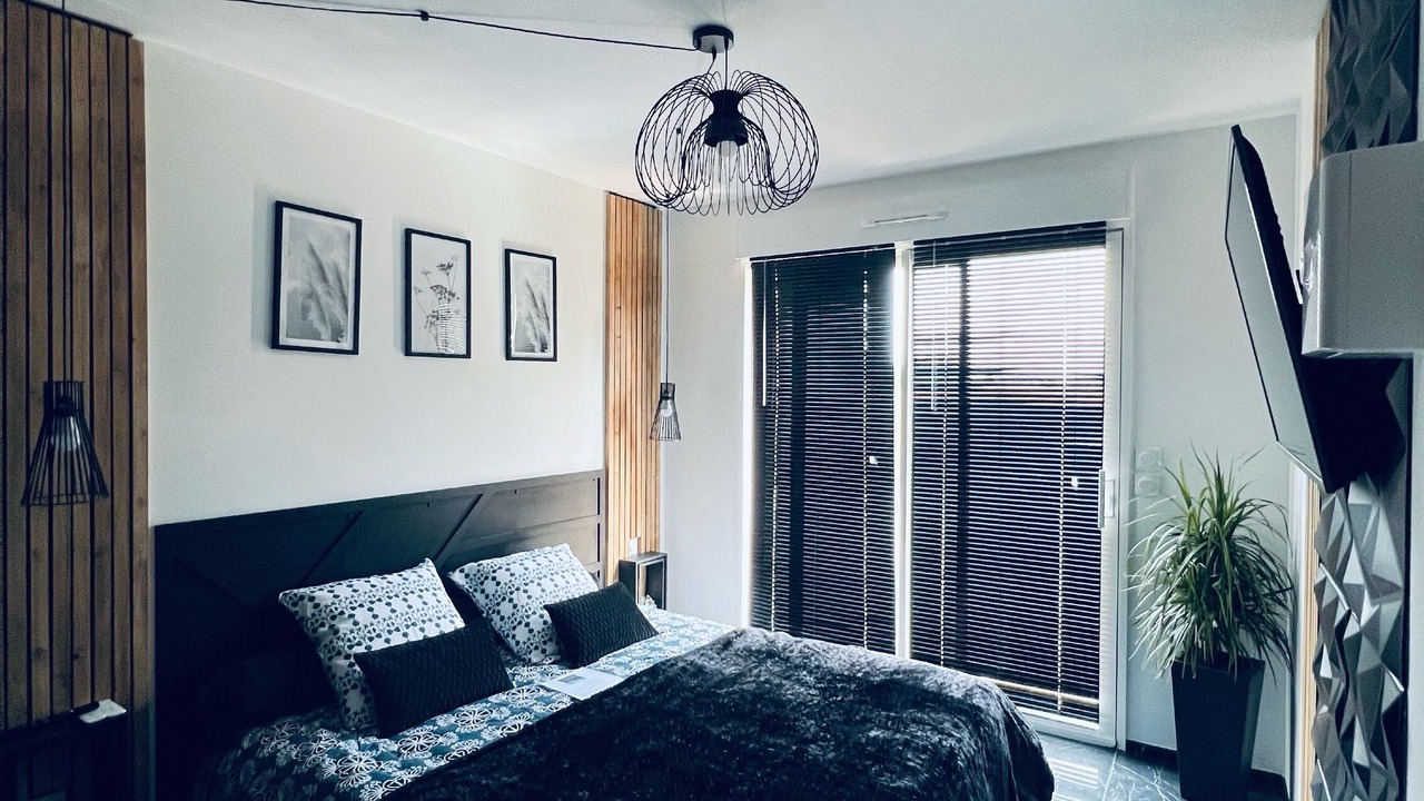 Photo of Bedroom in Calais