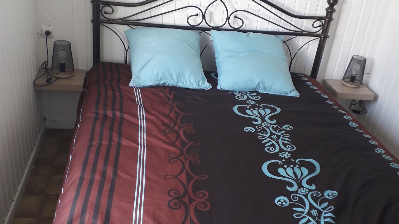 Photo of Bedroom in Coudekerque