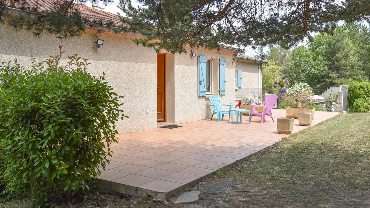 Photo of Outdoor in Grospierres