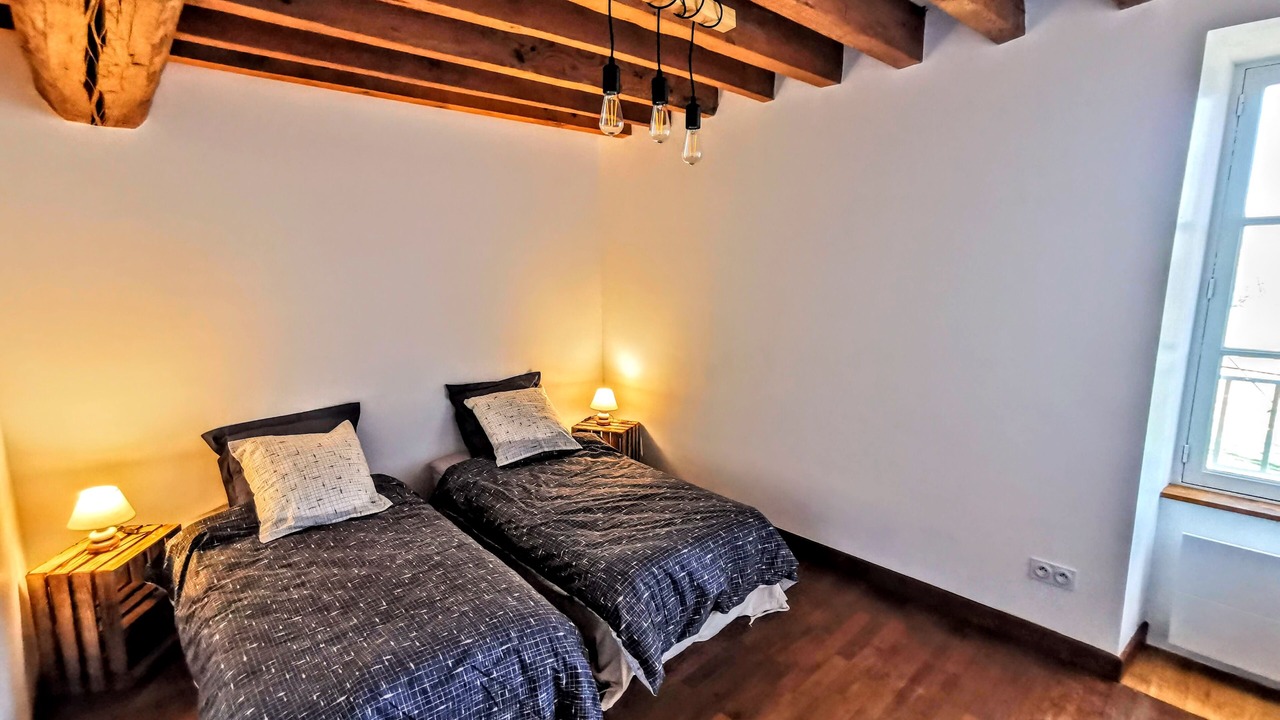 Photo of Bedroom in Epinac