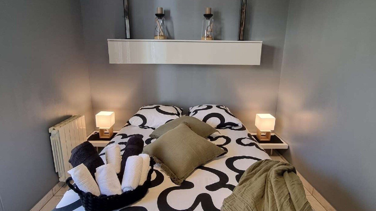 Photo of Bedroom in La Demi-Lune