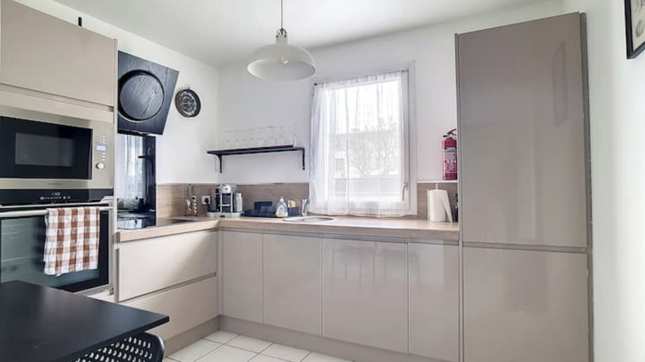 Photo of Kitchen in Quartier Saint-Clement - Jardin des Plantes