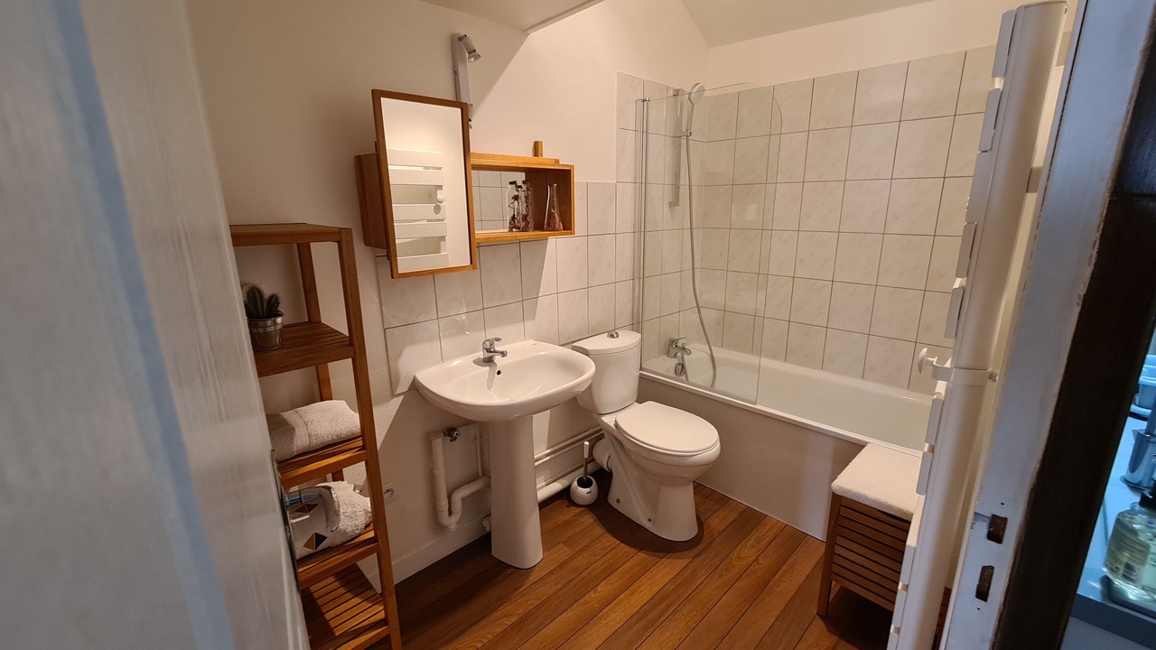 Photo of Bathroom in Fontainebleau