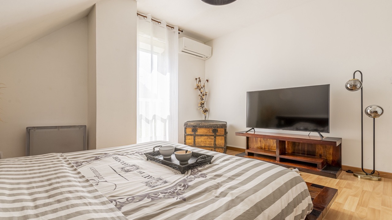 Photo of Bedroom in Saint-Apollinaire