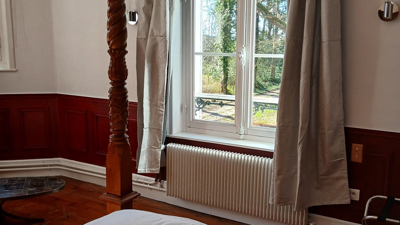 Photo of Bedroom in Mons-Boubert