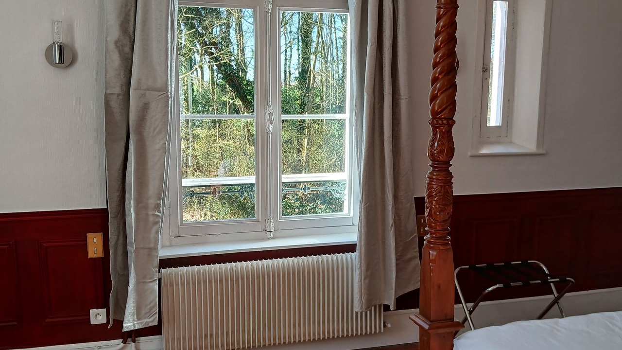 Photo of Bedroom in Mons-Boubert
