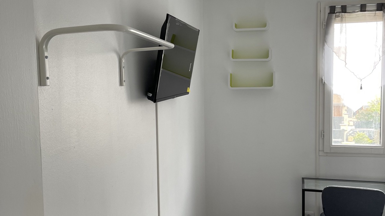 Photo of Bedroom in Etampes