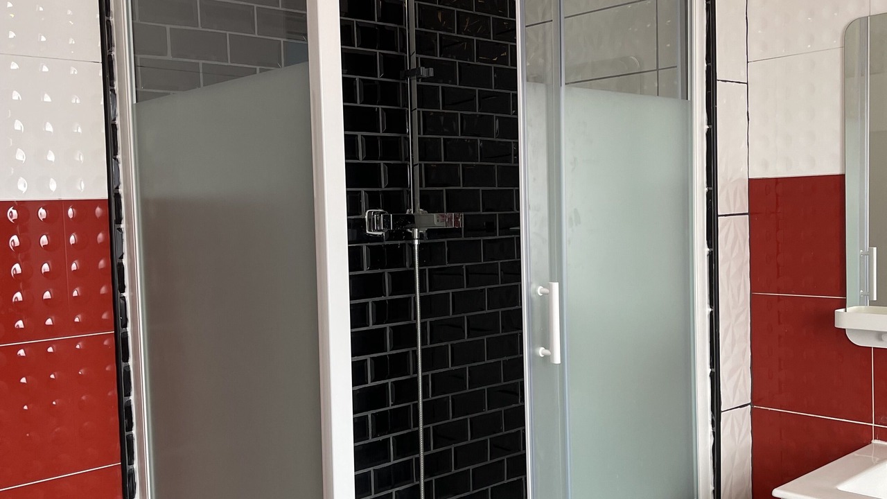 Photo of Bathroom in Etampes