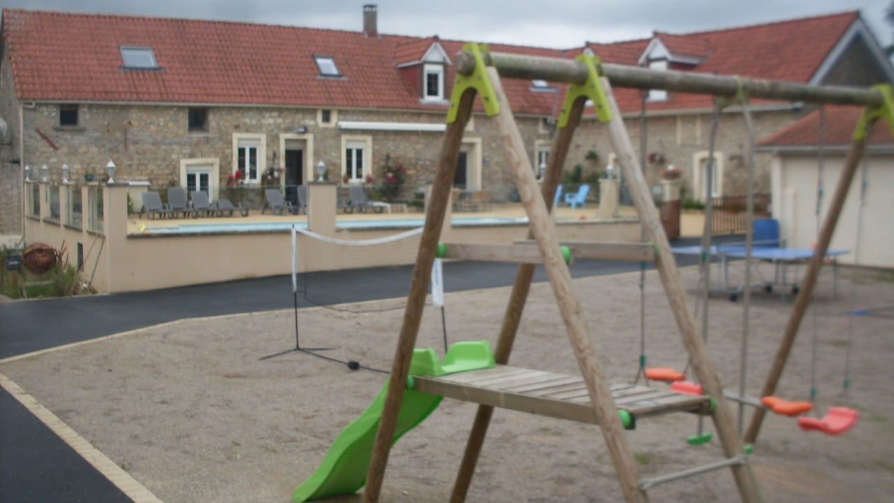 Photo of Others in Rety