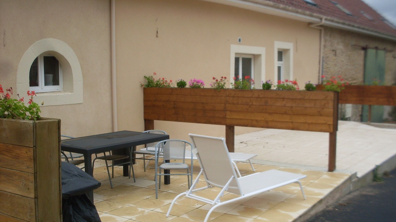 Photo of Outdoor in Rety