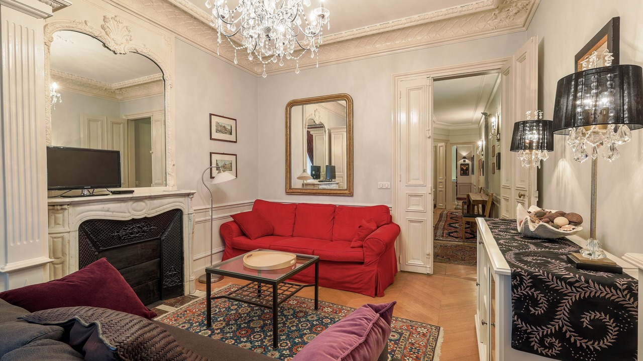 Photo of Livingroom in 7th Arrondissement