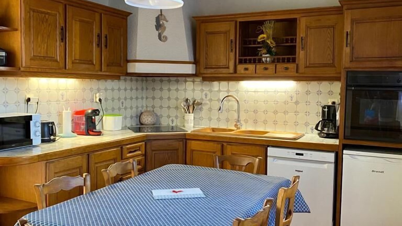 Photo of Kitchen in Saint-Pierre-en-Val