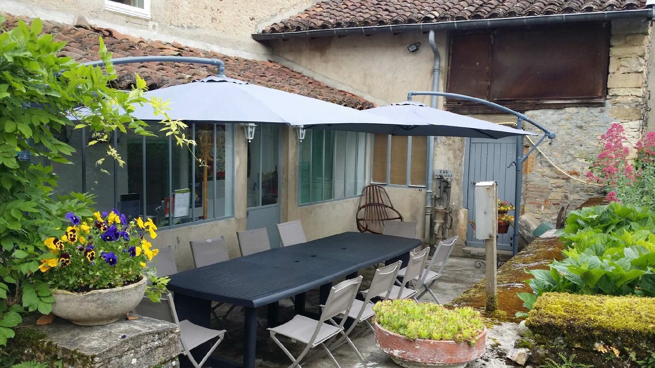 Photo of Outdoor in Cluny