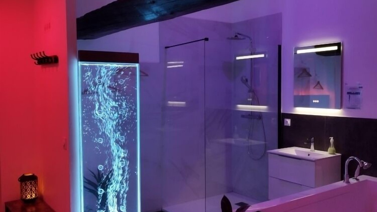 Photo of Bathroom in Mezy-sur-Seine