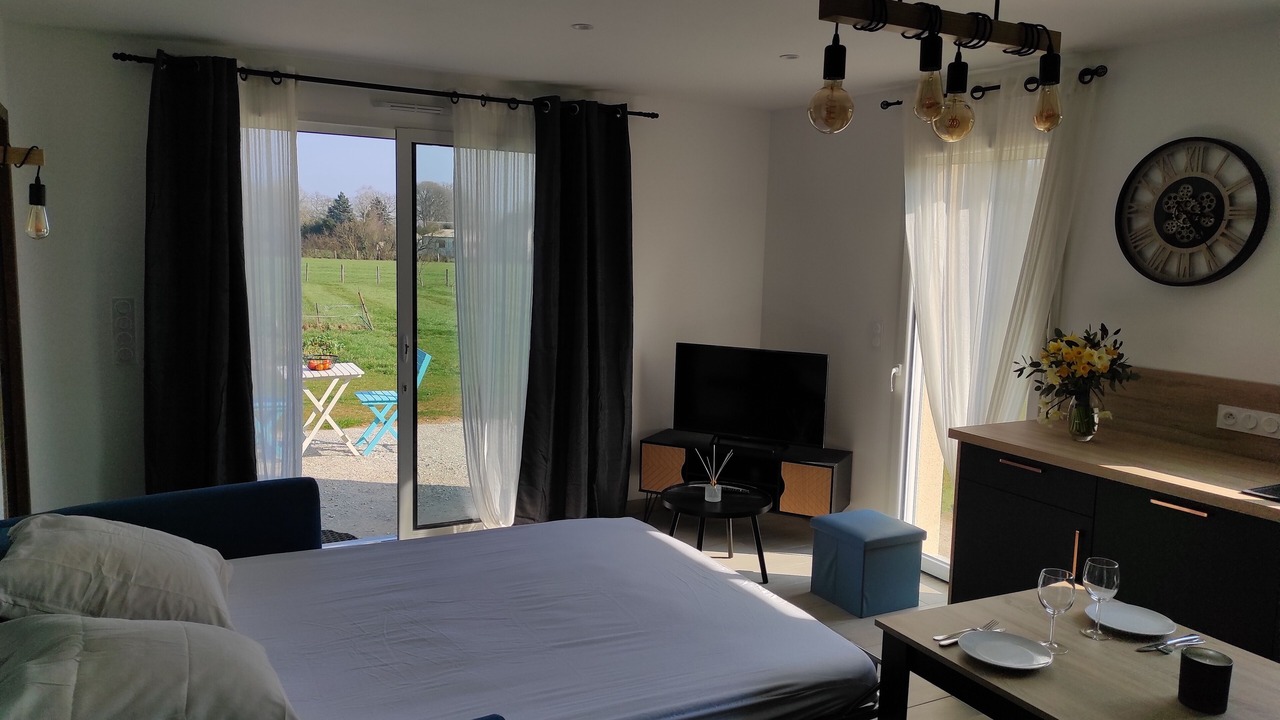 Photo of Bedroom in Colombiers