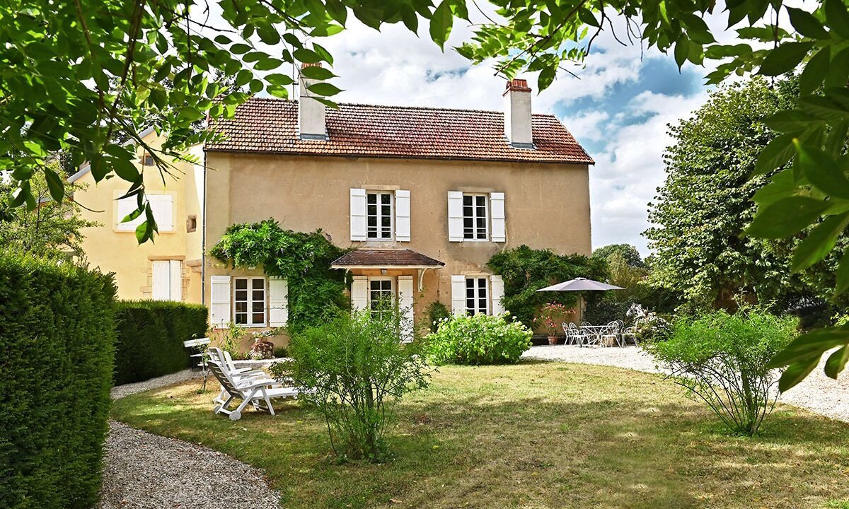 Photo of Outdoor in Commarin
