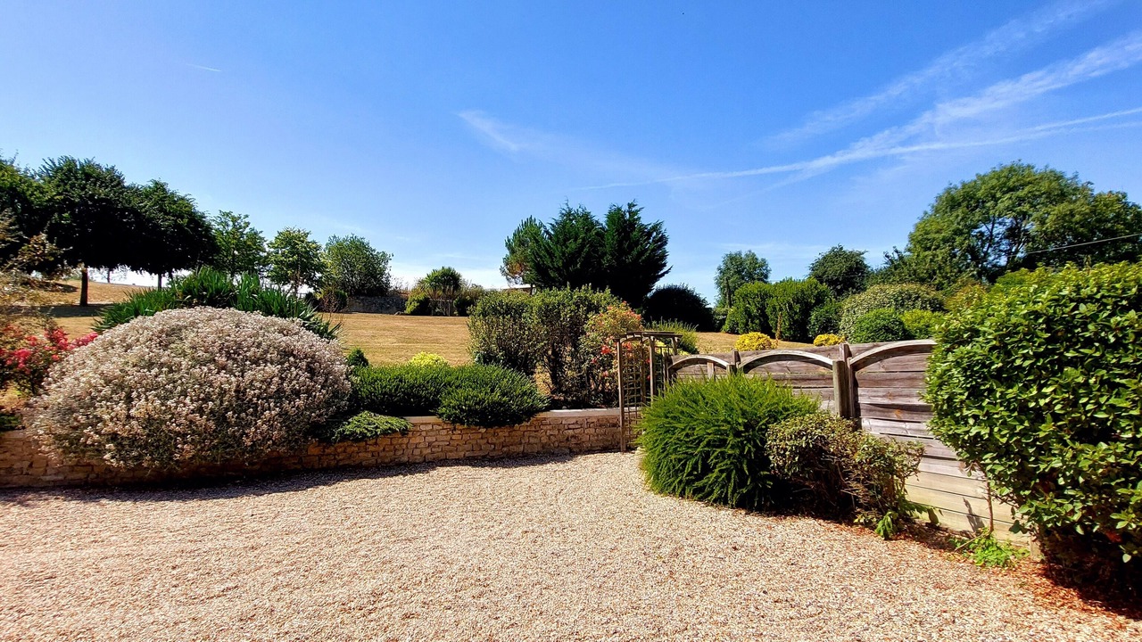 Photo of Outdoor in Monfreville