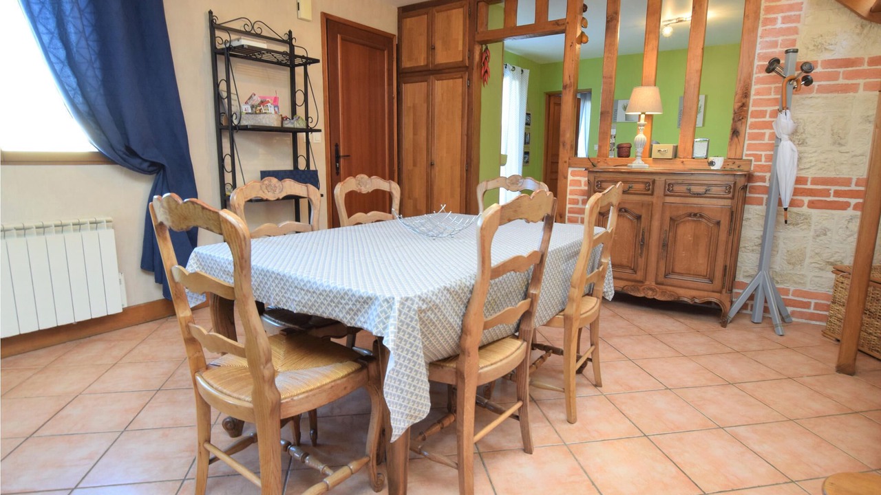 Photo of Bedroom in Criquetot-lʼEsneval