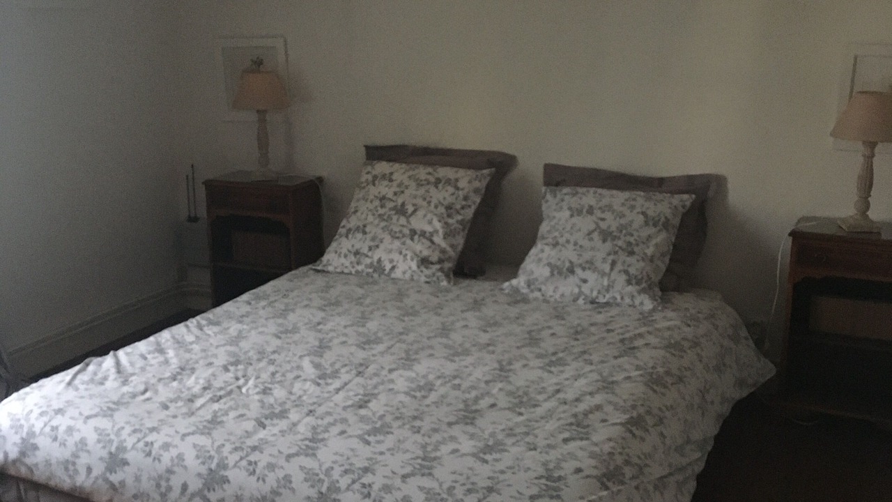 Photo of Bedroom in Coucy-le-Chateau-Auffrique
