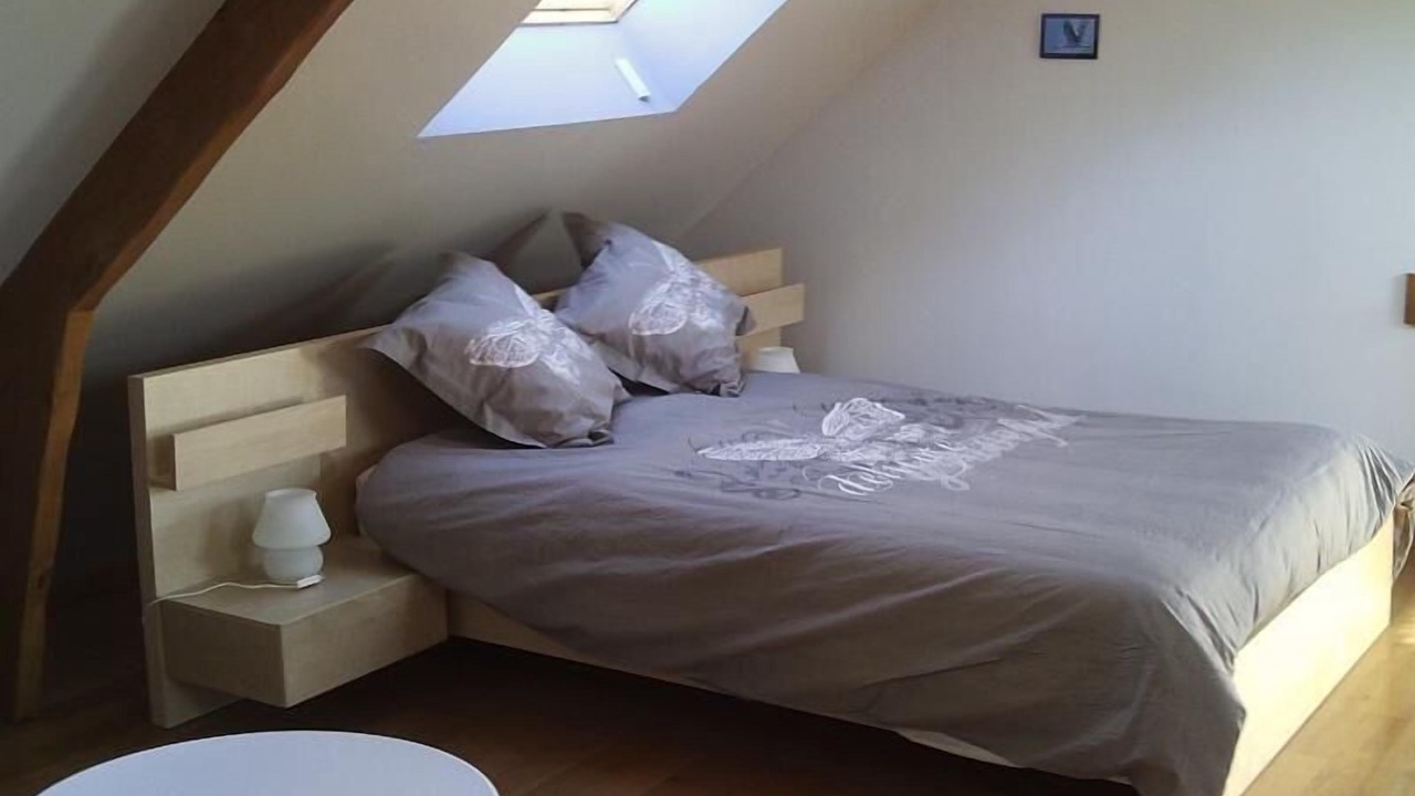 Photo of Bedroom in Oneux