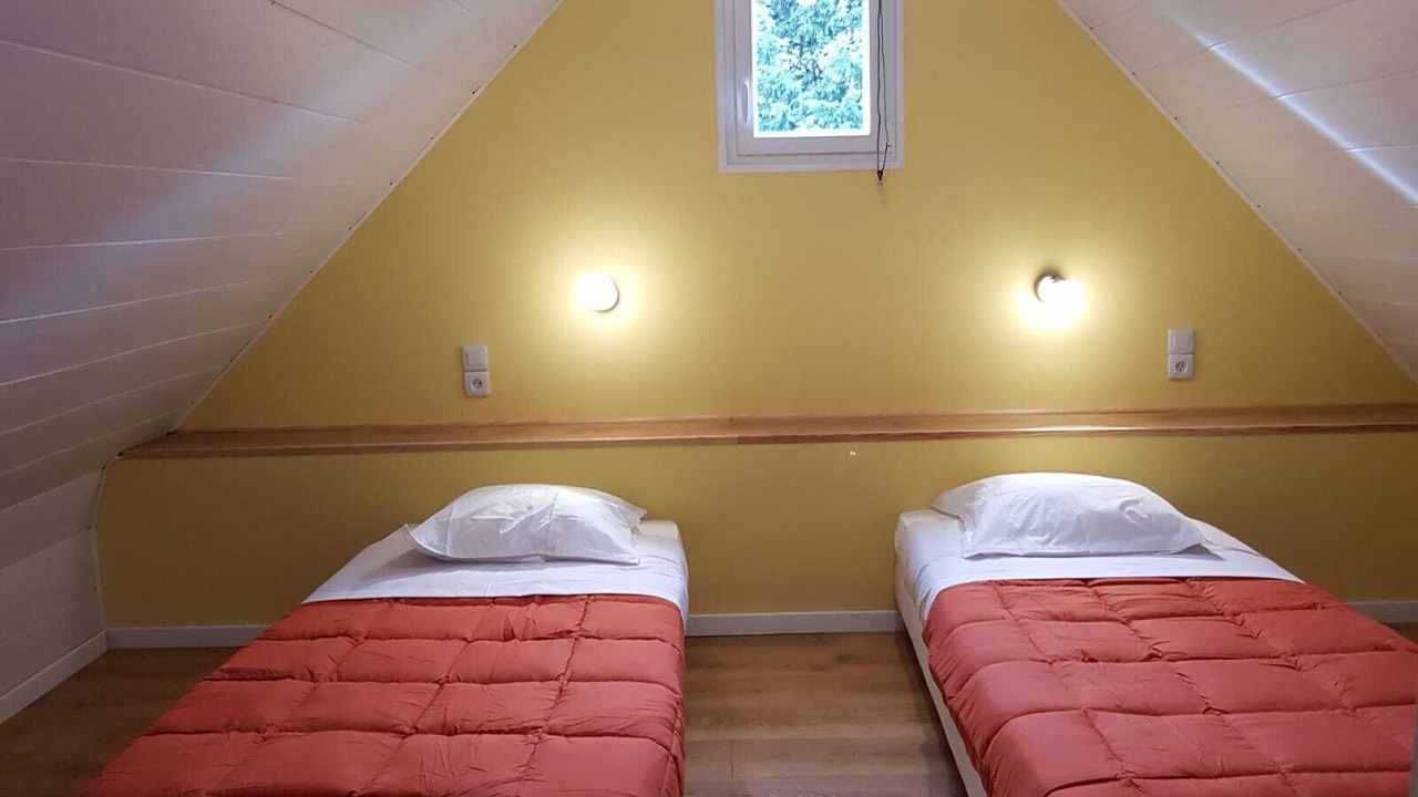 Photo of Bedroom in Thieulloy-l'Abbaye