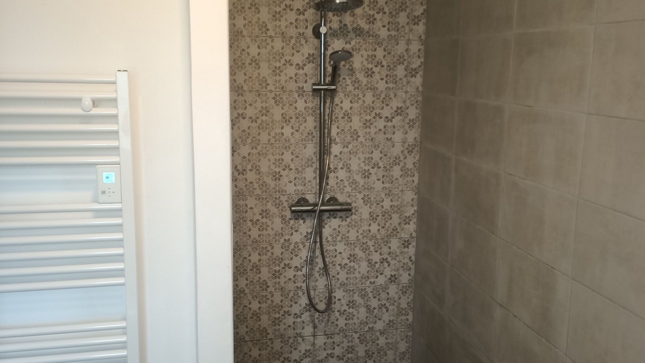 Photo of Bathroom in Thieulloy-l'Abbaye