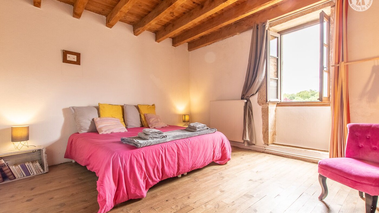 Photo of Bedroom in Chapaize