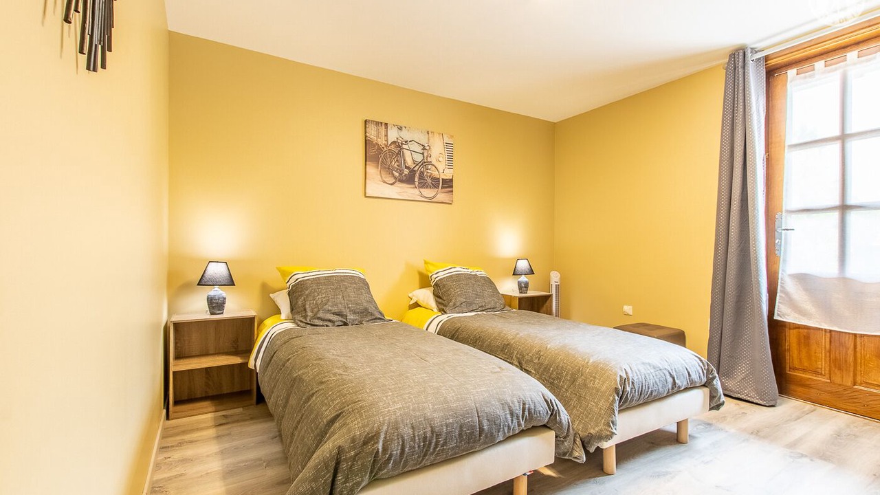 Photo of Bedroom in Saint Usuge