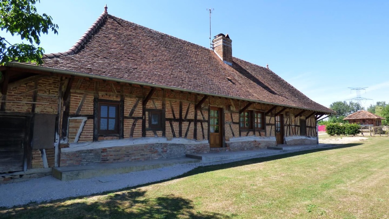 Photo of Outdoor in Saint Usuge