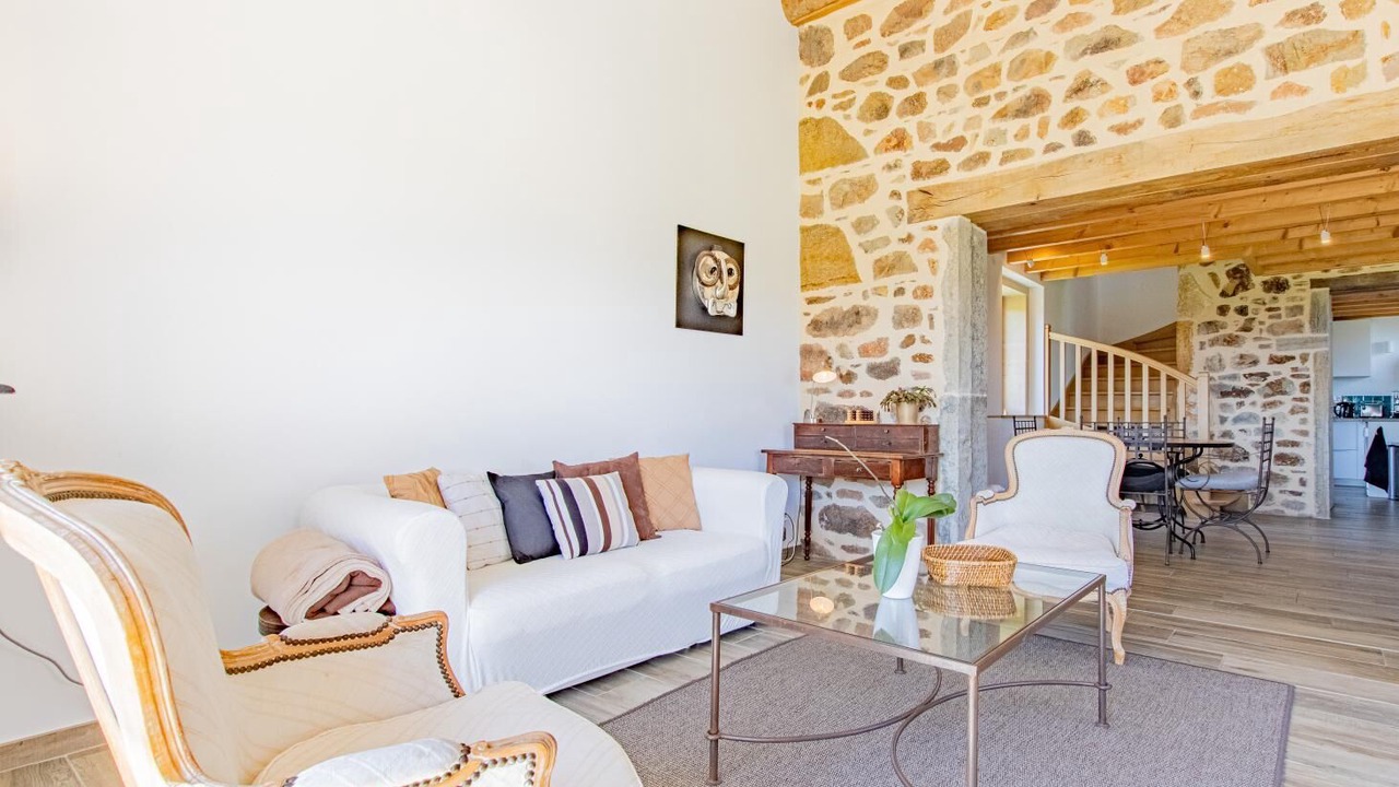 Photo of Livingroom in Montagny-sur-Grosne