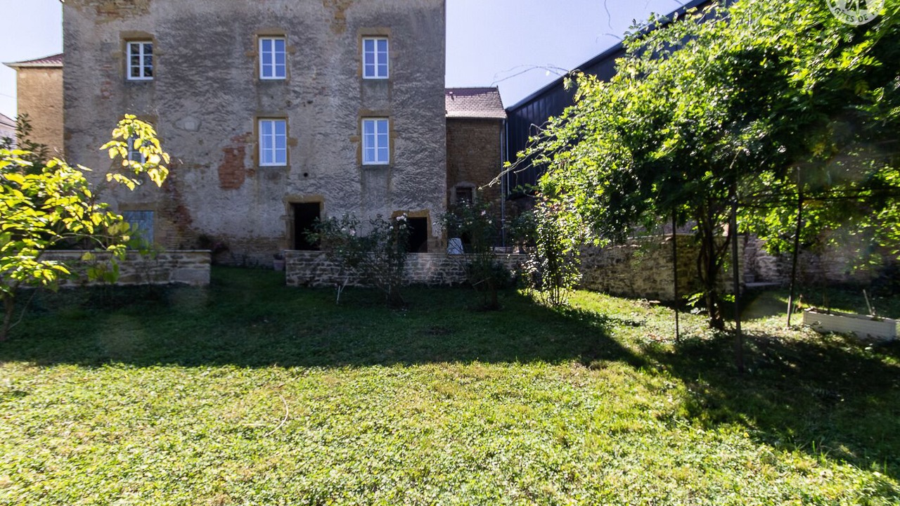 Photo of Outdoor in Charolles