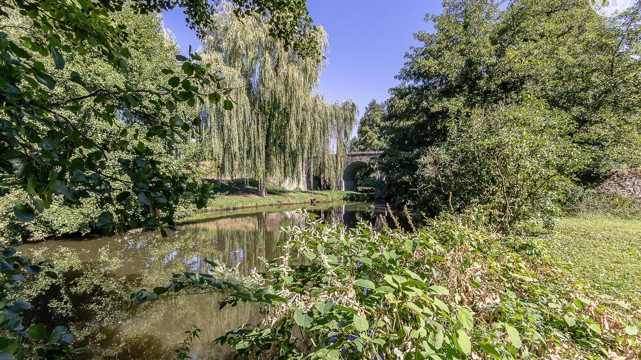 Photo of Outdoor in Charolles