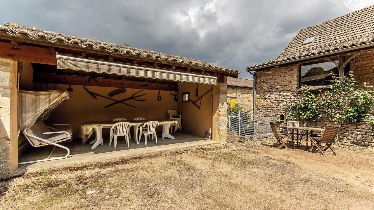 Photo of Outdoor in Aze