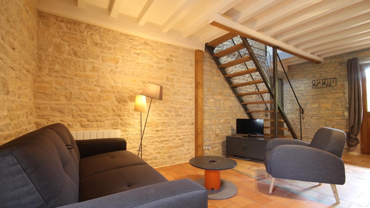 Photo of Livingroom in Chapaize