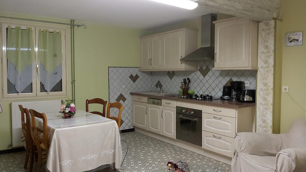 Photo of Kitchen in Bresse Louhannaise Intercommunalite