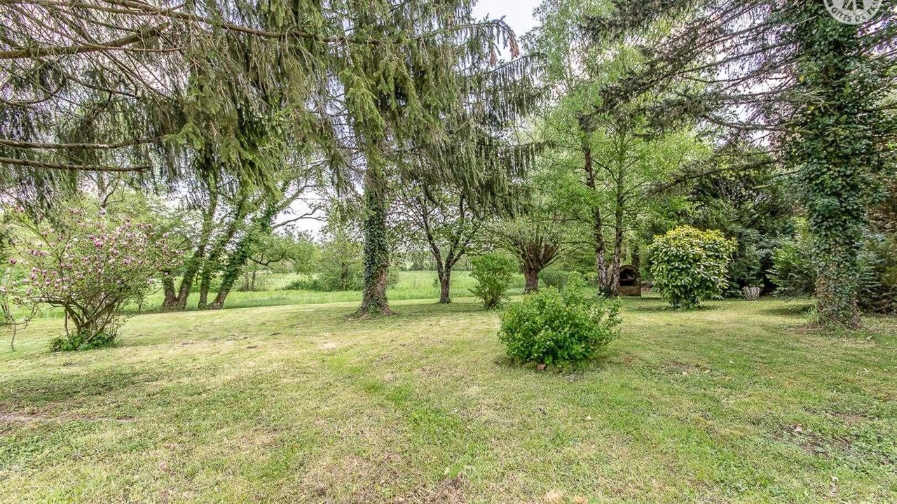 Photo of Outdoor in Saint-Germain-du-Plain