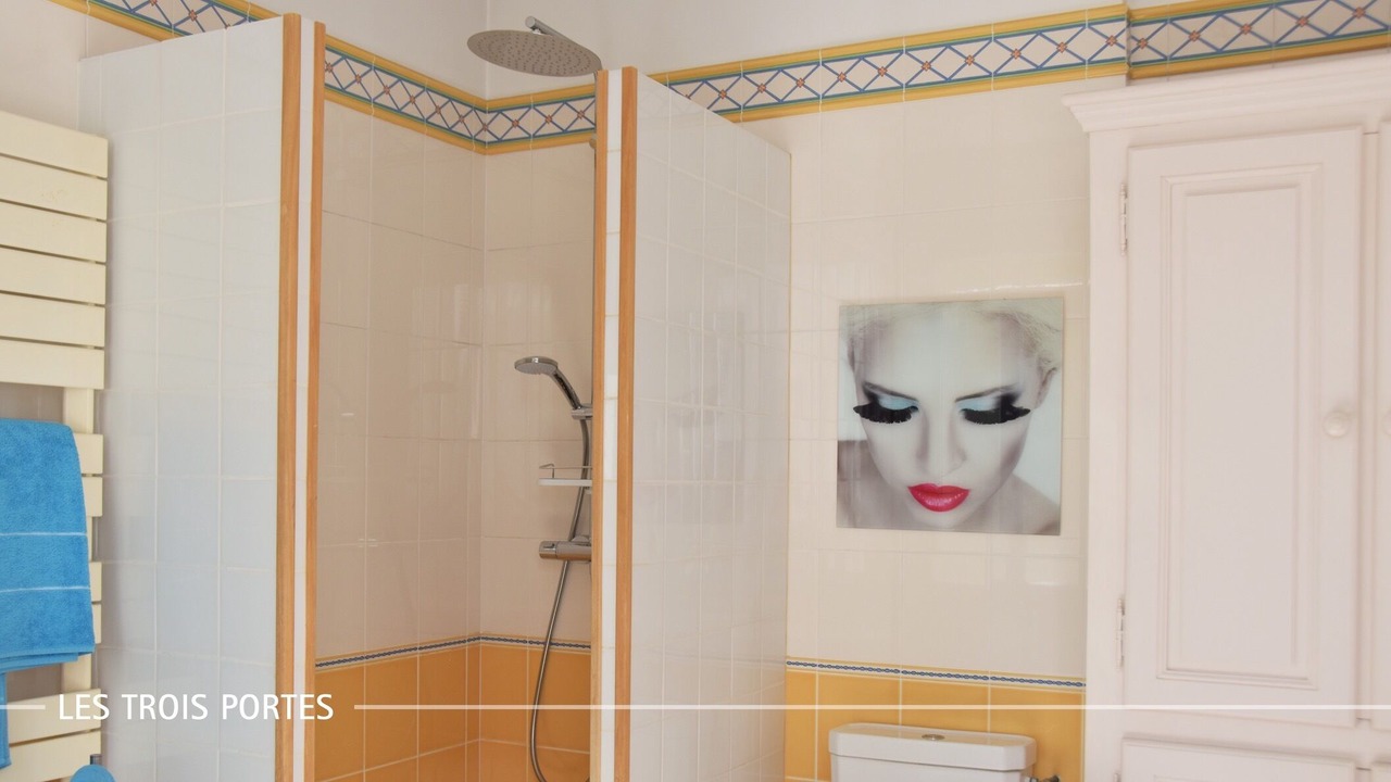 Photo of Bathroom in Beaune